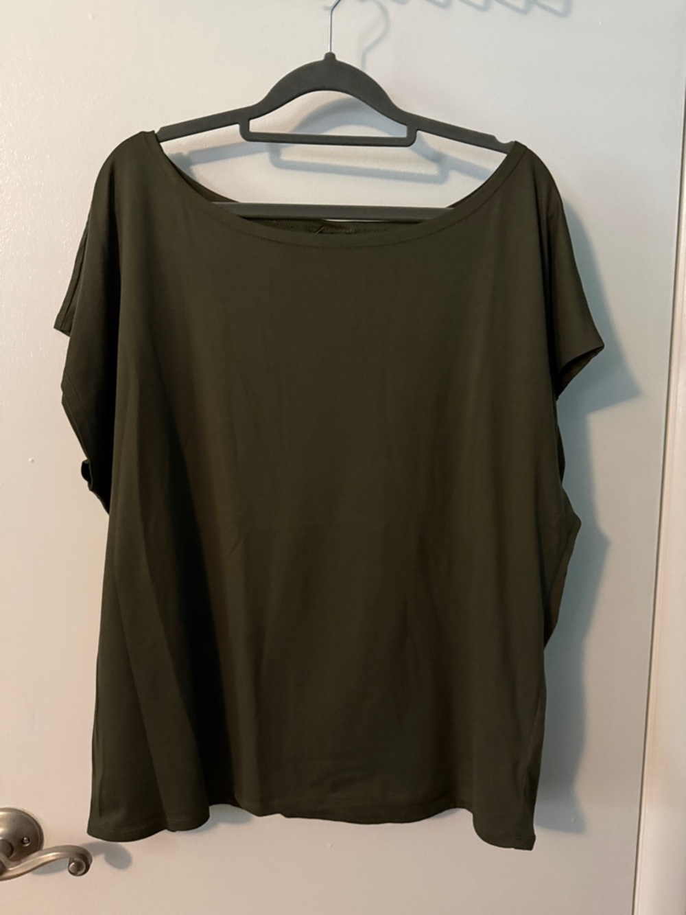 Women’s Boatneck Top in Olive Green